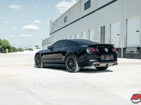Used 2013 Ford Mustang Shelby GT500 RWD image 35