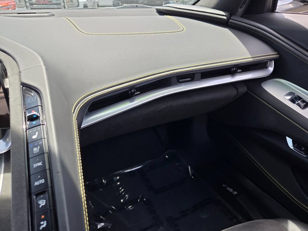 Certified 2021 Chevrolet Corvette Stingray Premium Cpe w/ Z51 Performance Package RWD image 26