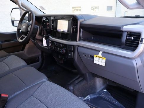 New 2026 Ford F450 XL w/ 360-Degree Camera Package image 38