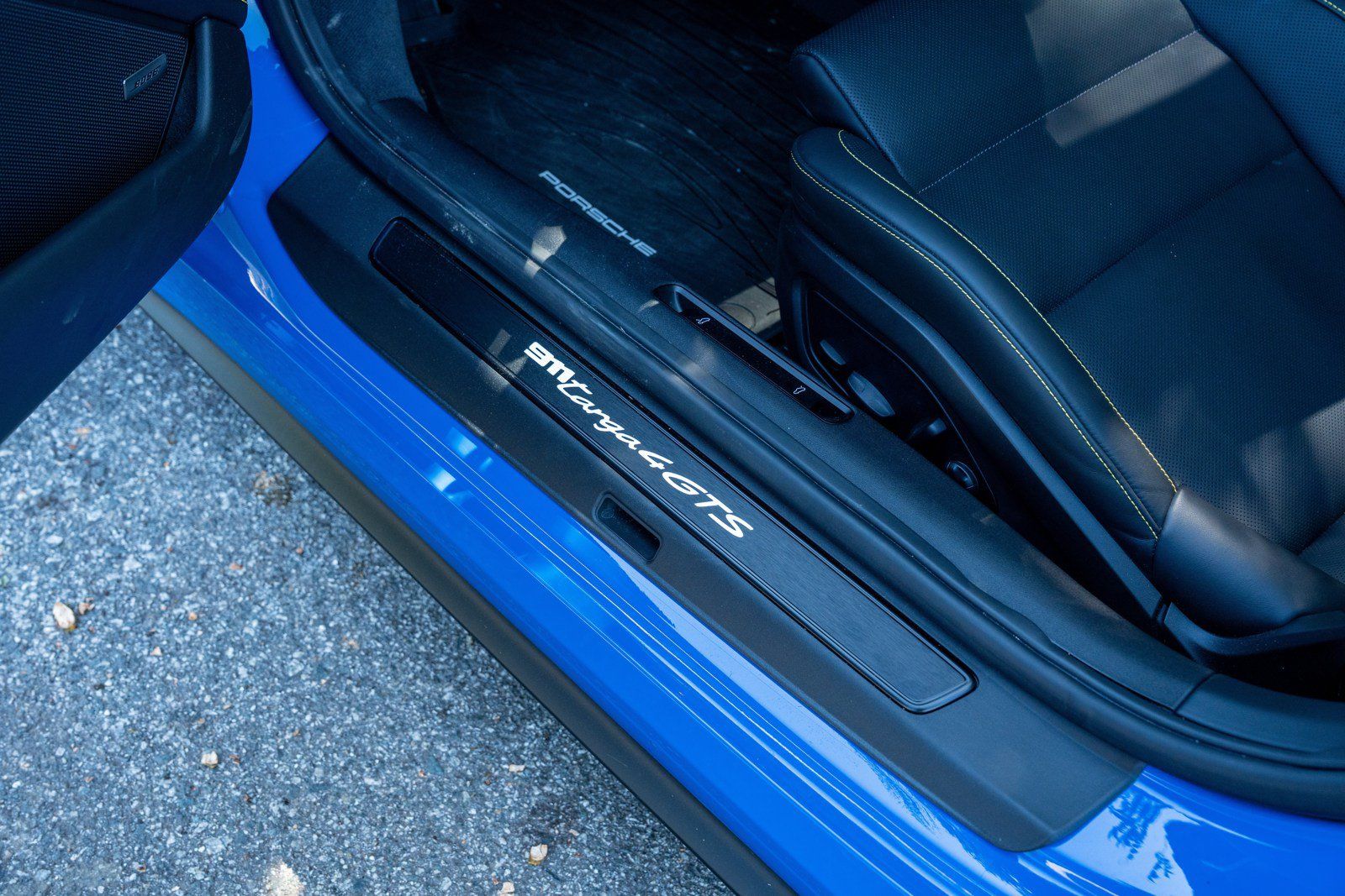 Certified 2026 Porsche 911 Targa 4 GTS AWD/4WD image 23