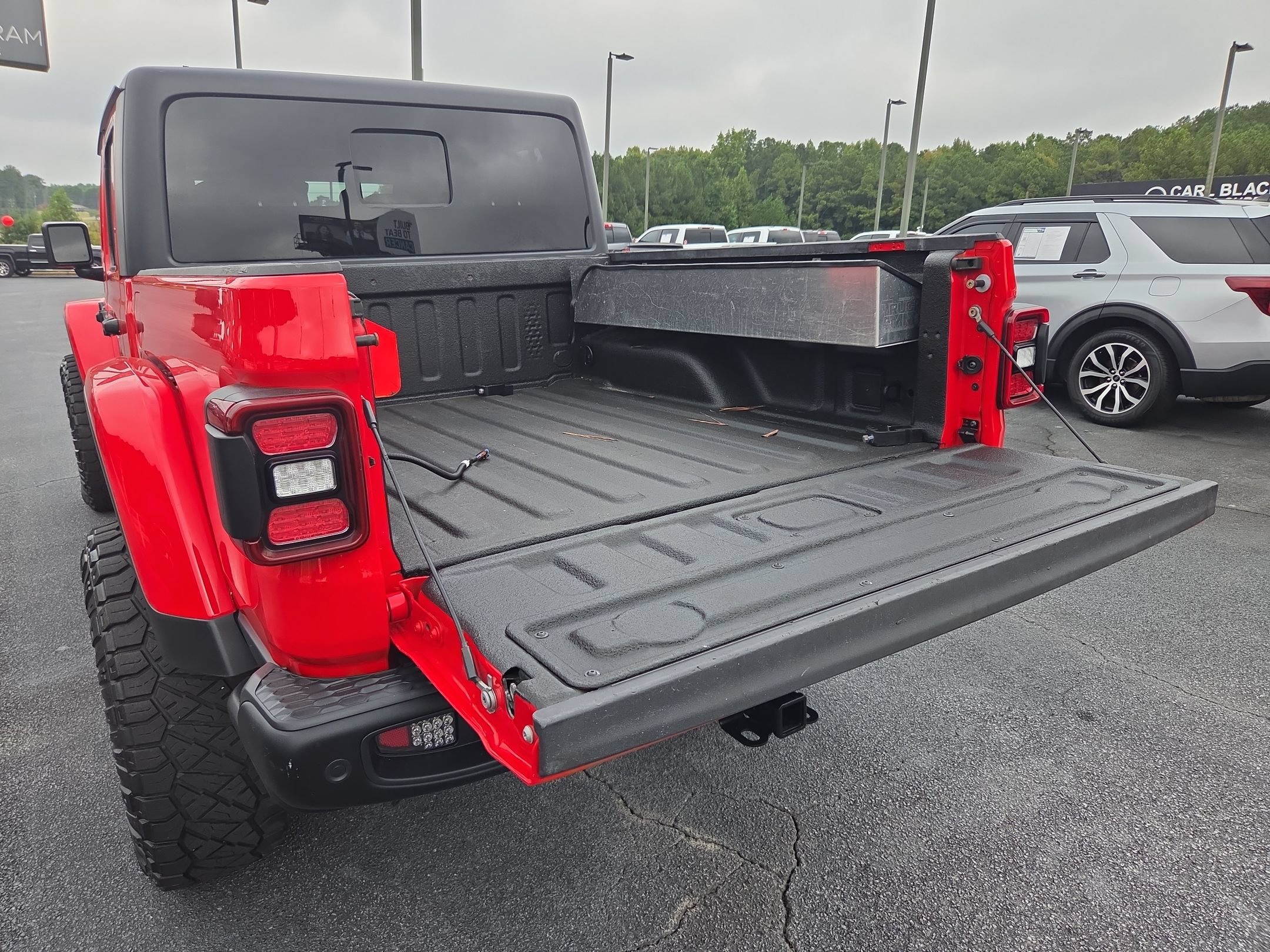 Used 2020 Jeep Gladiator Rubicon AWD/4WD image 23