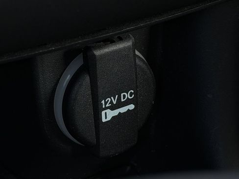 Used 2018 Dodge Charger GT AWD/4WD image 16