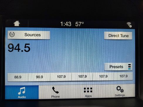 Used 2017 Ford Escape Titanium image 25