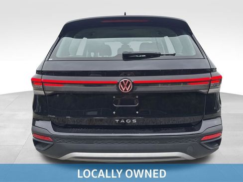 Used 2025 Volkswagen Taos S FWD image 6