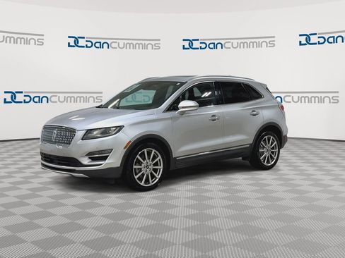 Used 2019 Lincoln MKC Reserve w/ MKC Technology Package FWD image 4