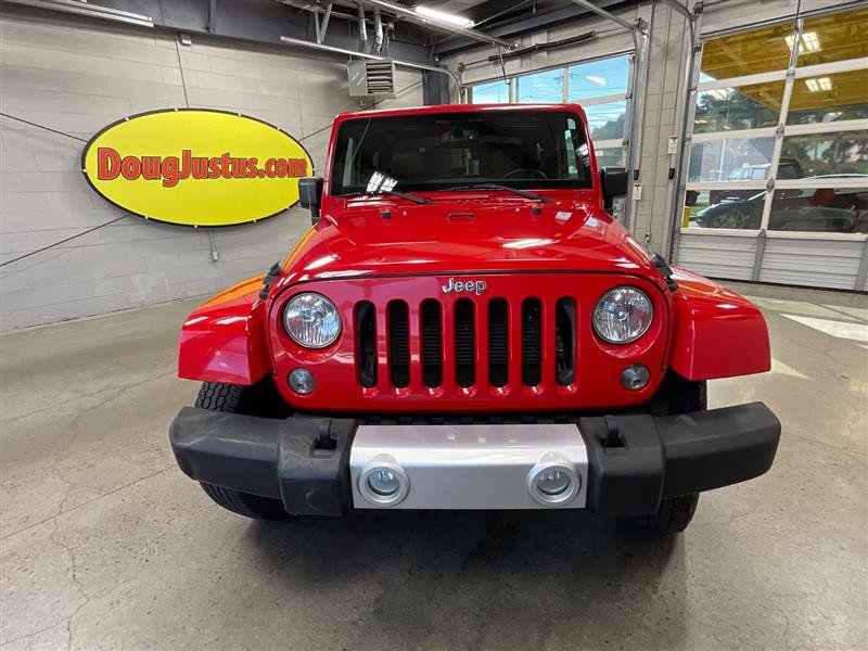 Used 2015 Jeep Wrangler Sahara w/ Dual Top Group AWD/4WD image 8