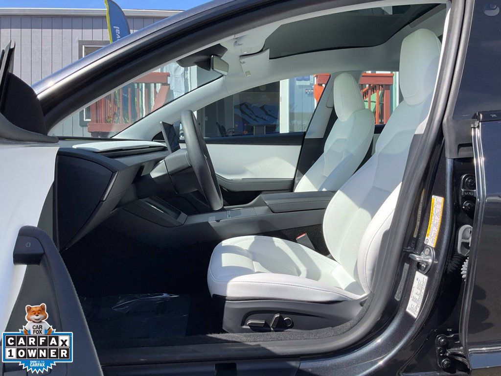 Used 2024 Tesla Model 3 Long Range RWD image 7