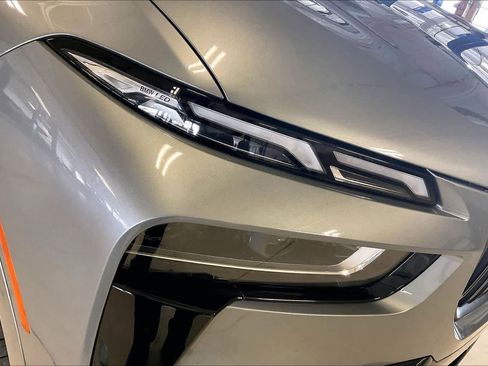 Used 2023 BMW X7 M60i w/ Executive Package image 25