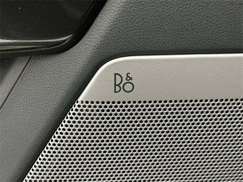 Used 2021 Ford F150 Lariat w/ Equipment Group 502A High image 20