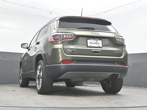 Used 2018 Jeep Compass Limited AWD/4WD image 38