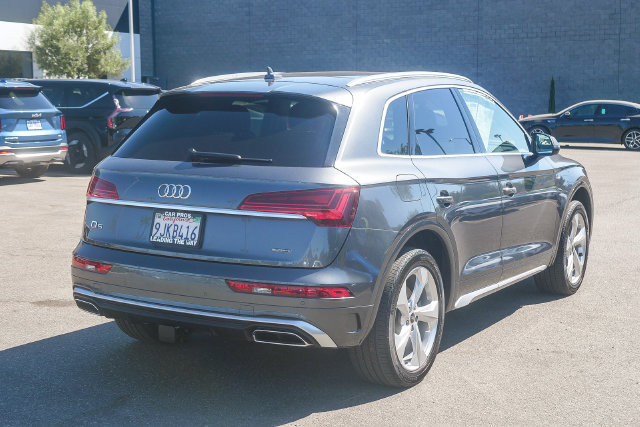 Used 2023 Audi Q5 2.0T Premium Plus w/ Premium Plus Package AWD/4WD image 7
