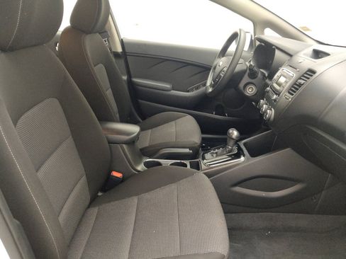 Used 2017 Kia Forte LX FWD image 21