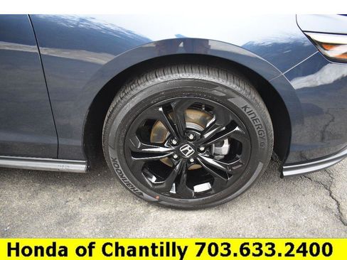 Used 2025 Honda Accord SE image 26