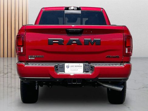 New 2026 RAM 2500 Big Horn AWD/4WD image 8