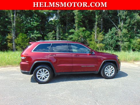 Used 2021 Jeep Grand Cherokee Laredo X RWD image 12