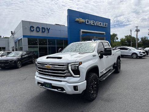 Certified 2024 Chevrolet Silverado 2500 High Country w/ Technology Package AWD/4WD image 1