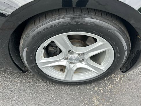 Used 2019 Chevrolet Camaro LT image 26