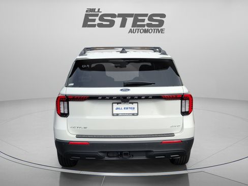 New 2026 Ford Explorer Active AWD/4WD image 3