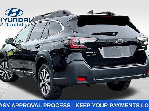 Used 2024 Subaru Outback Premium AWD/4WD image 5