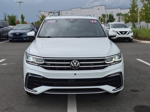 Used 2023 Volkswagen Tiguan SEL R-Line AWD/4WD image 2