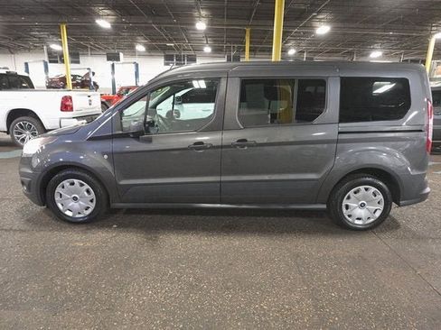 Used 2017 Ford Transit Connect XL image 2