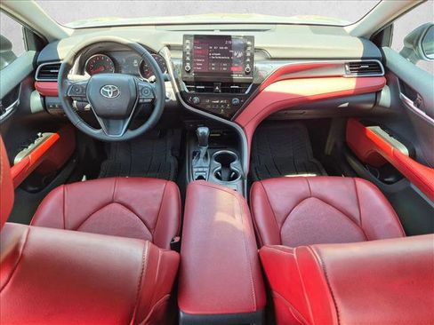 Used 2023 Toyota Camry XSE FWD image 18