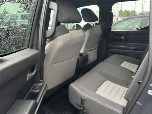 Certified 2025 Toyota Tacoma TRD Sport AWD/4WD image 40
