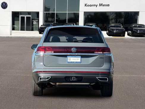 New 2026 Volkswagen Atlas SE image 5