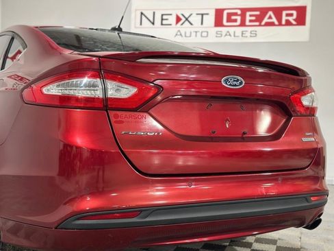Used 2013 Ford Fusion SE image 8