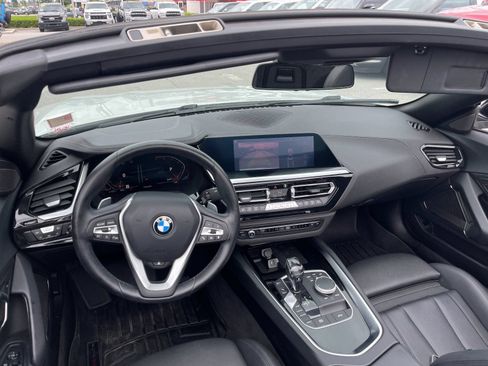Used 2020 BMW Z4 sDrive30i w/ Convenience Package RWD image 15