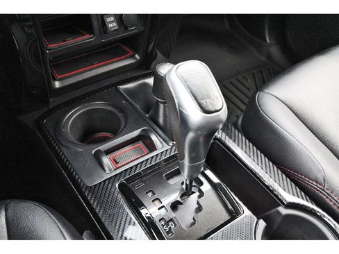 Used 2018 Toyota 4Runner TRD Off-Road Premium AWD/4WD image 30