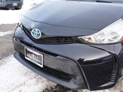 Used 2015 Toyota Prius V Two image 10
