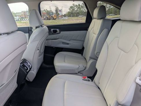 New 2026 Kia Sorento SX AWD/4WD image 14