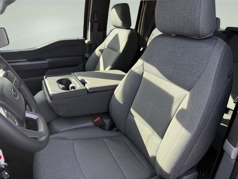 New 2026 Ford F150 XLT w/ FX4 Off-Road Package image 9