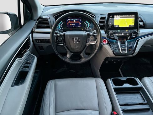 Used 2024 Honda Odyssey Touring image 22