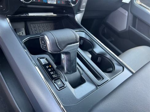 New 2025 Ford F150 Lariat w/ Equipment Group 501A Mid image 31