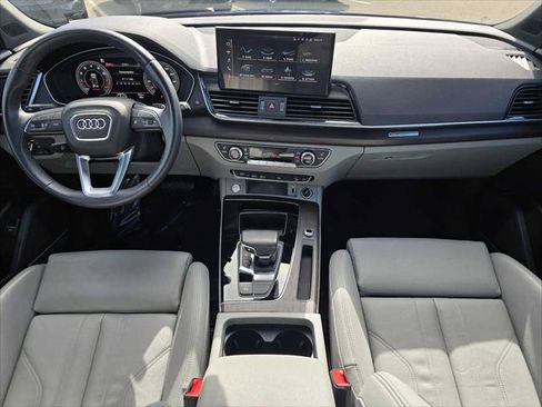 Used 2023 Audi Q5 2.0T Premium Plus w/ Premium Plus Package AWD/4WD image 17