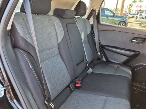 Used 2023 Nissan Rogue SV AWD/4WD image 16