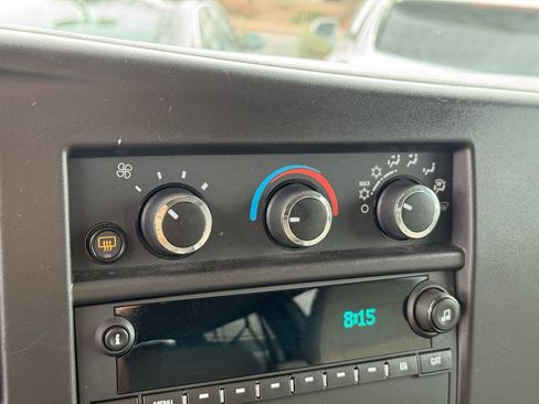 Used 2024 Chevrolet Express 3500 LT w/ LT Preferred Equipment Group image 25