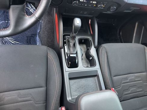 Used 2024 Nissan Frontier Pro-X image 23