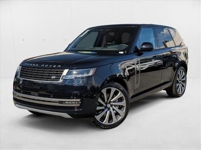 New 2025 Land Rover Range Rover SE