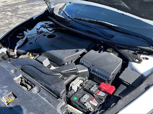 Used 2016 Nissan Altima 2.5 SV w/ Convenience Package FWD image 33