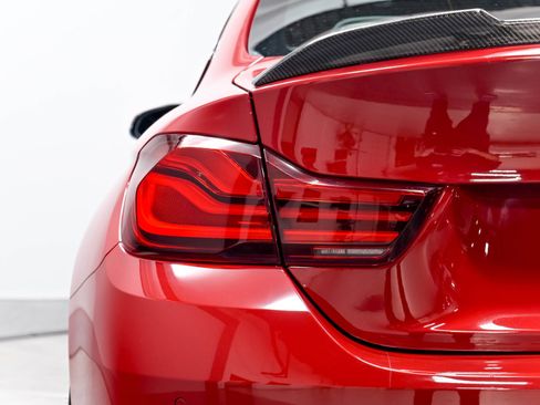 Used 2020 BMW M4 Coupe w/ Competition Package RWD image 57