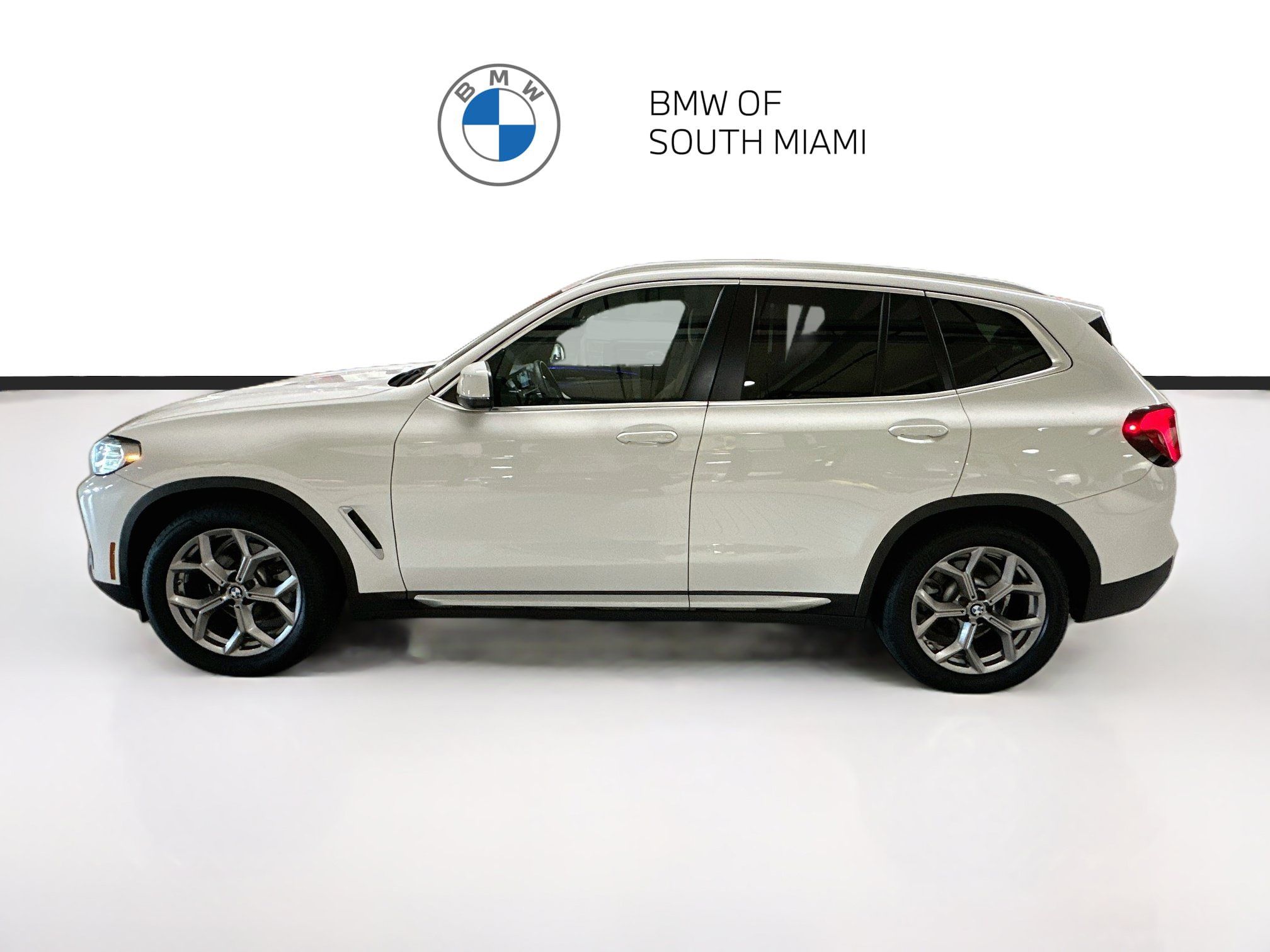 Used 2022 BMW X3 sDrive30i w/ Convenience Package RWD image 4