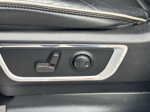 Used 2022 RAM 1500 Laramie w/ Sport Appearance Package image 26