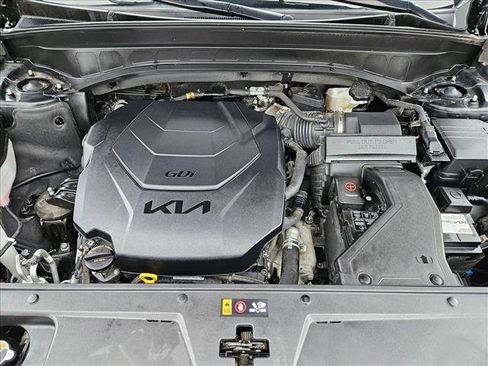 Used 2023 Kia Telluride EX w/ EX Captain's Chair Package AWD/4WD image 24