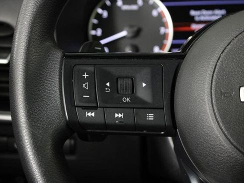 Certified 2023 Nissan Rogue SV image 26