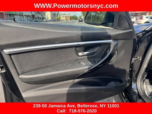 Used 2018 BMW 330i xDrive Sedan w/ Convenience Package AWD/4WD image 22