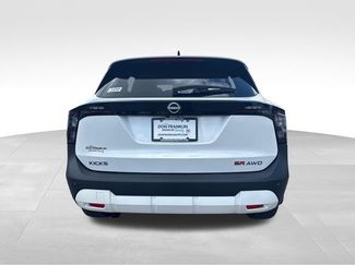 New 2026 Nissan Kicks SR w/ SR Premium Package AWD/4WD video 4