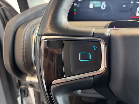 Used 2025 Ford Expedition Platinum image 24